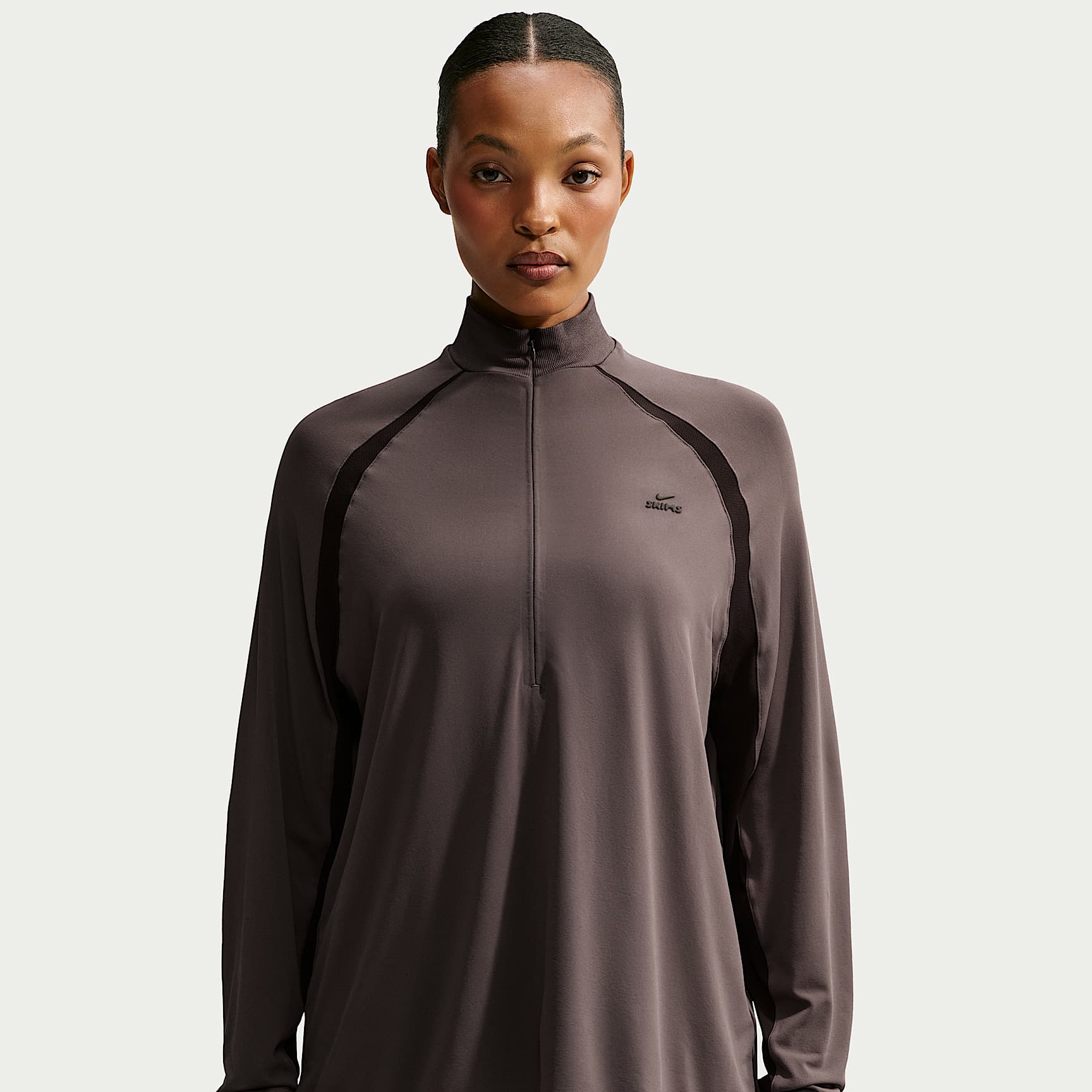 NikeSKIMS Stretch Knit Women's 1/2-Zip Long-Sleeve Top. Nike JP